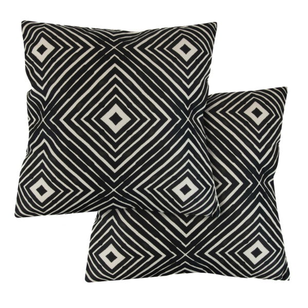 Pair of Aztec Diamond Scatter Cushions (Outer Ctn Qty: 18)